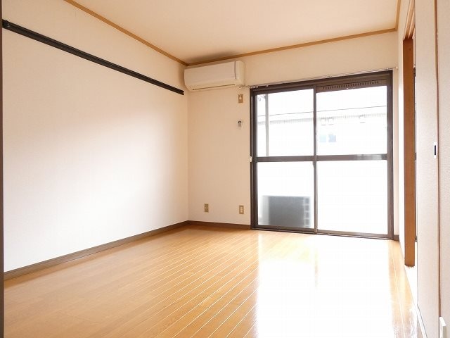  エステート中島　北館