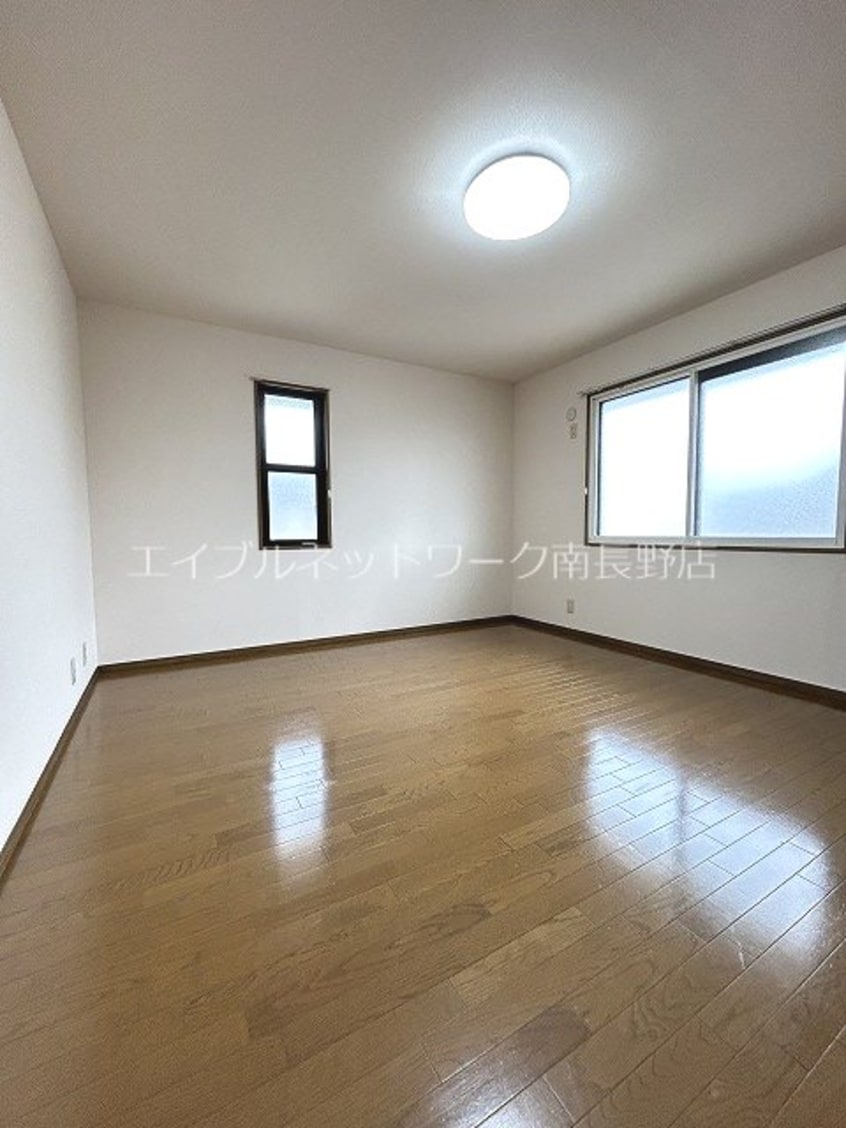  グリーンコートアザレア館