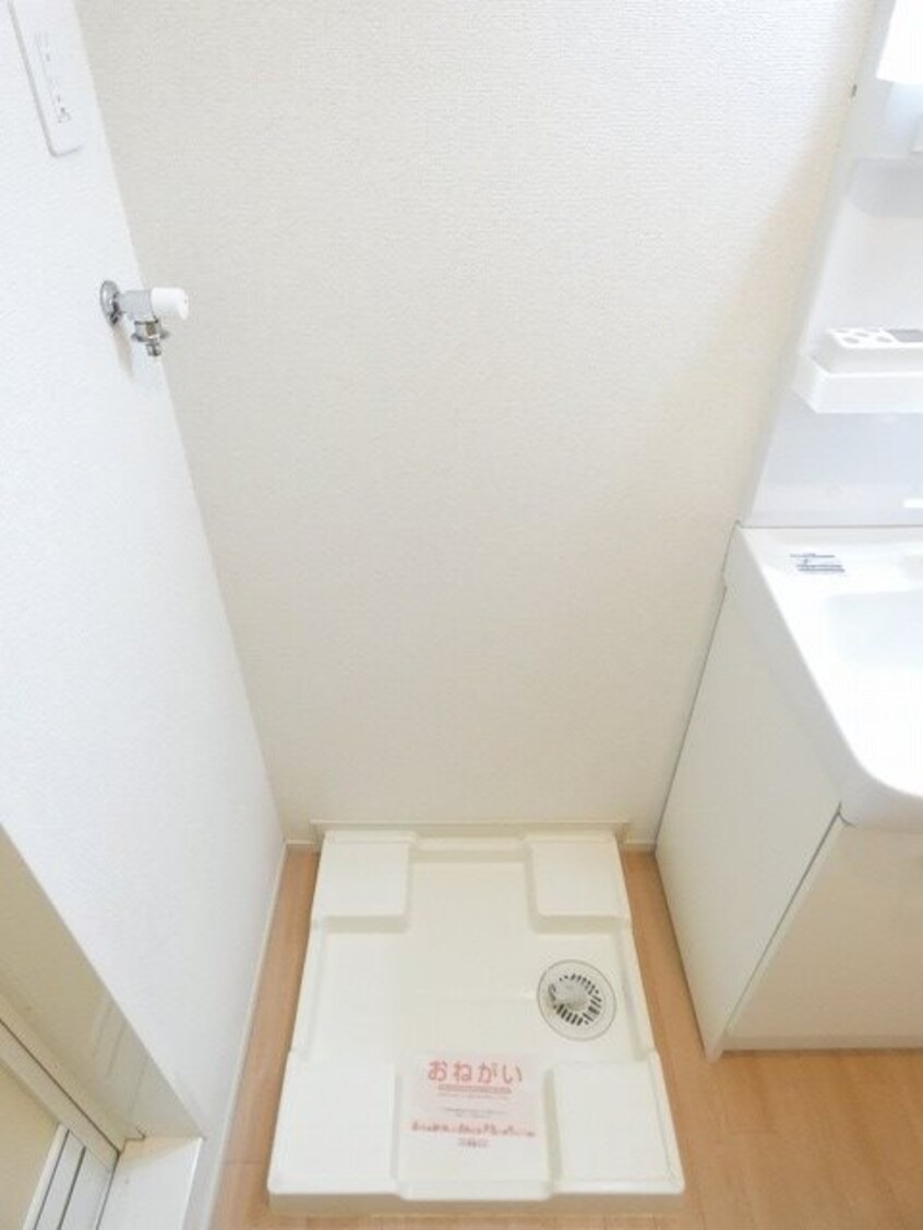  イースト　ゼファー