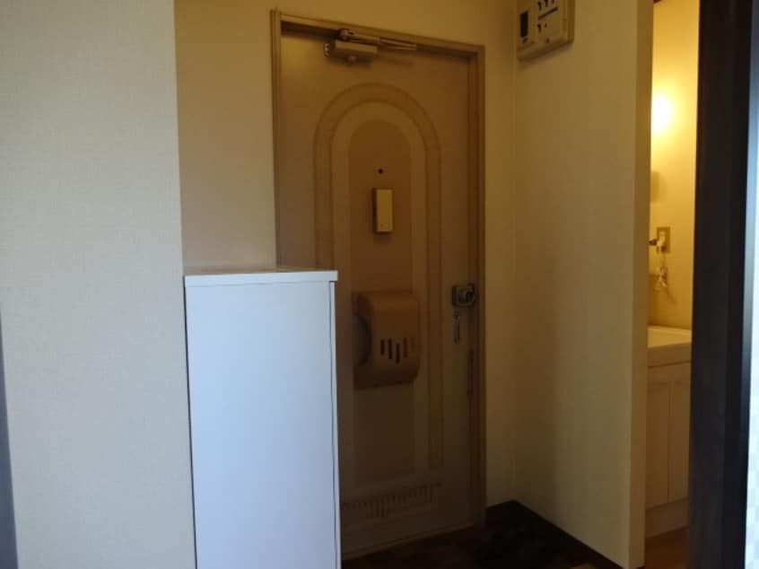 写真は201号室です（参考） アトウレ篠ノ井