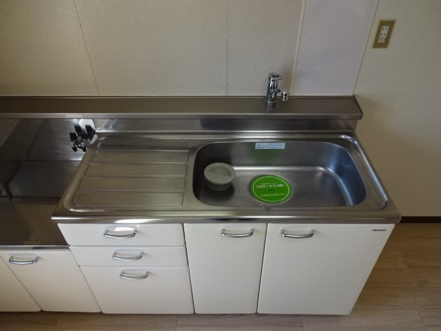 写真は201号室です（参考） アトウレ篠ノ井