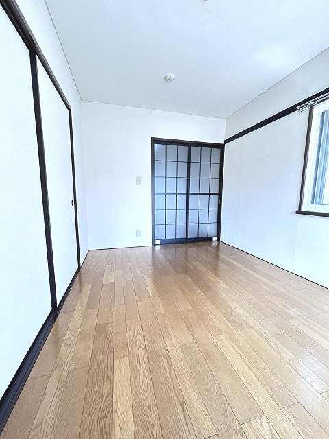  サンハイツ市川