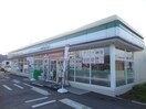 ﾌｧﾐﾘｰﾏｰﾄ 長野水沢上庭店(コンビニ)まで257m レジデンスフィオーレ