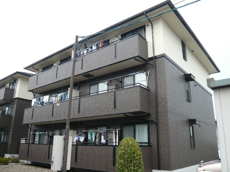  ロイヤルガーデン稲里C