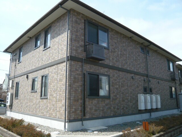 写真は102号室です。（参考） リビングタウン瀬原田IIＡ