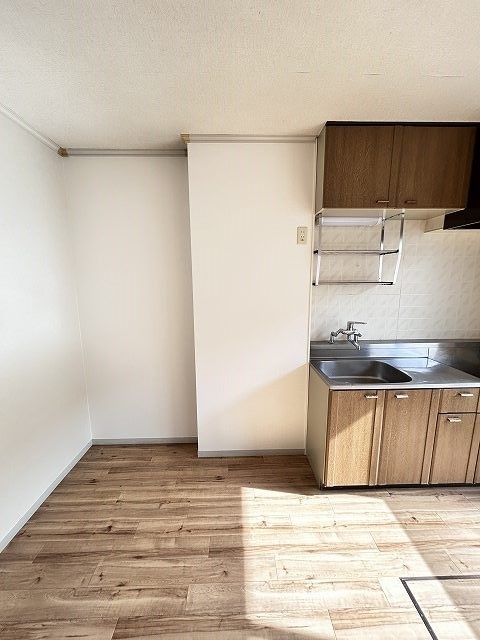 参考：102号室 グリーンテラス宮島Ｂ棟