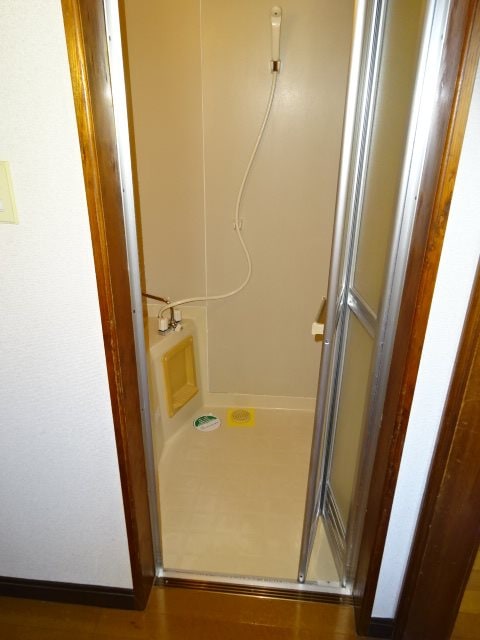 写真は101号室です（参考） かすがハイツ