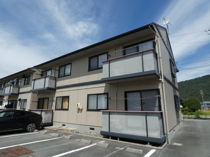  ベルメゾン徳間Ｂ