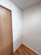 冷蔵庫置場 カーサロータス