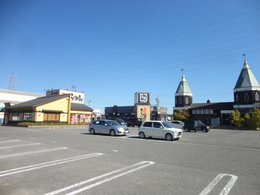 牛角 ｱｸﾞﾘしののい店(その他飲食（ファミレスなど）)まで792m Will Village B