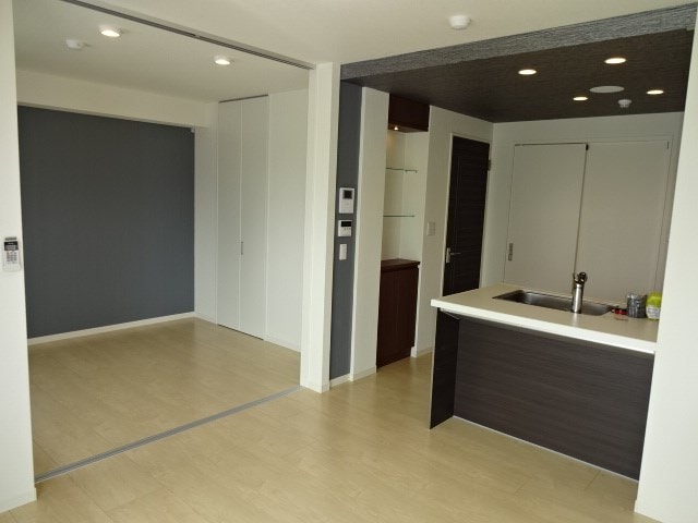 写真は302号室です。（参考） ラ　ルミエール