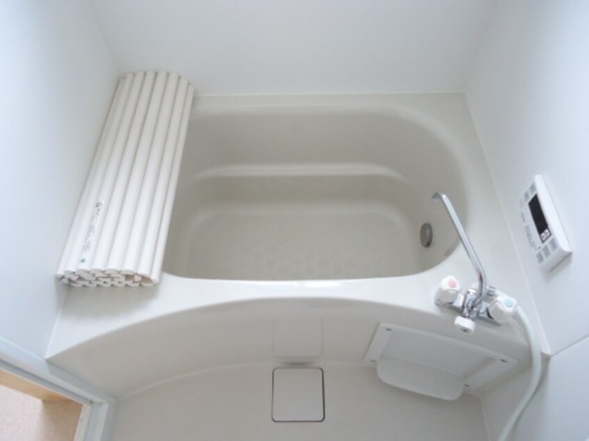  新井貸家　南東