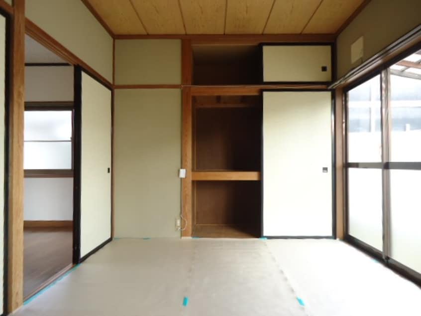  新井貸家　南東