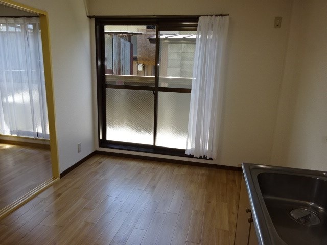  プランタン津崎