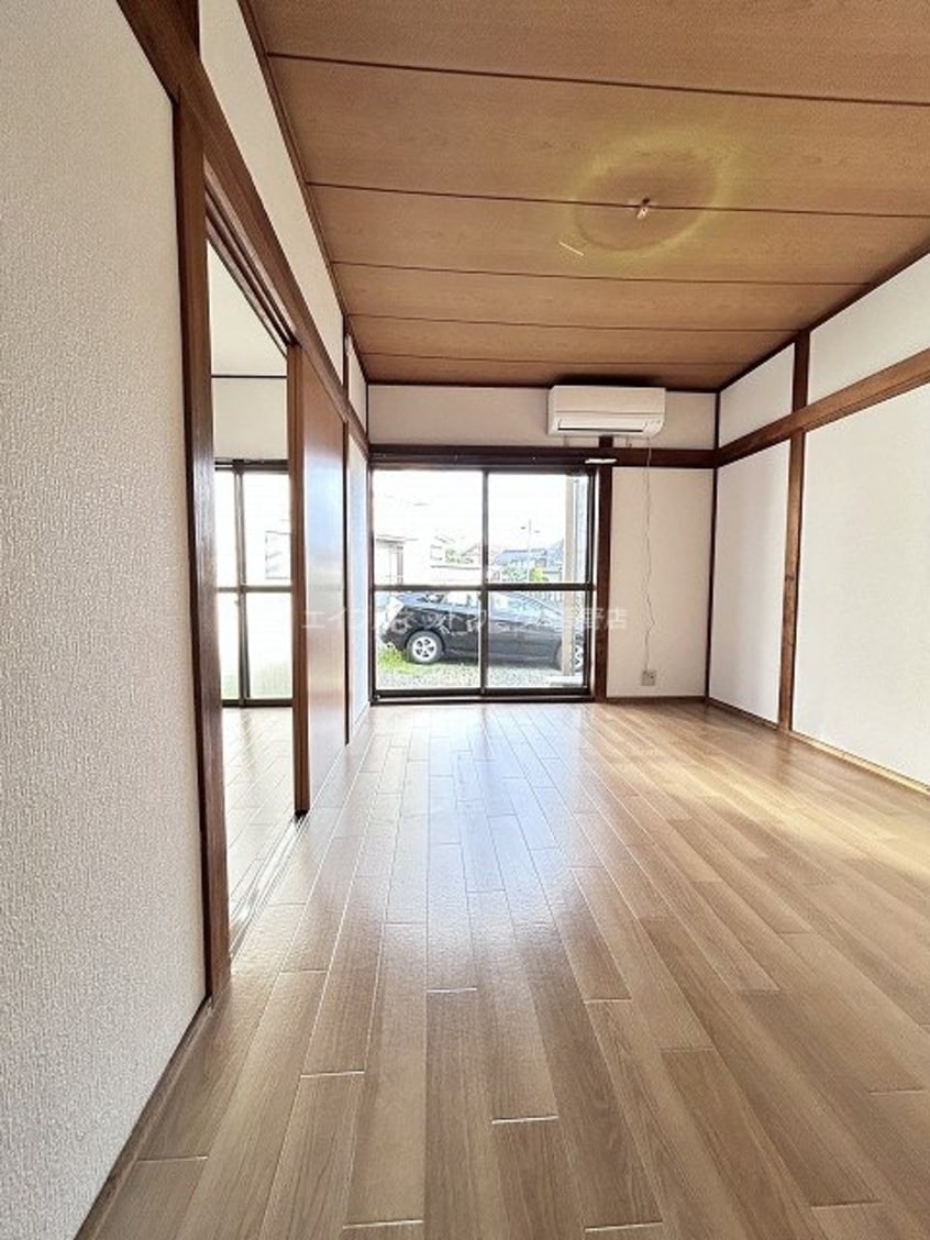  ニシザワレンツ