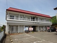コーポしなの