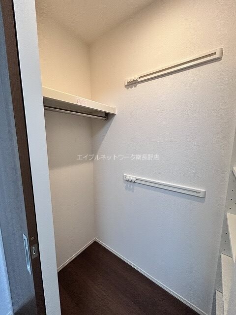  Mｅｌａ ｒｏｓｓａ