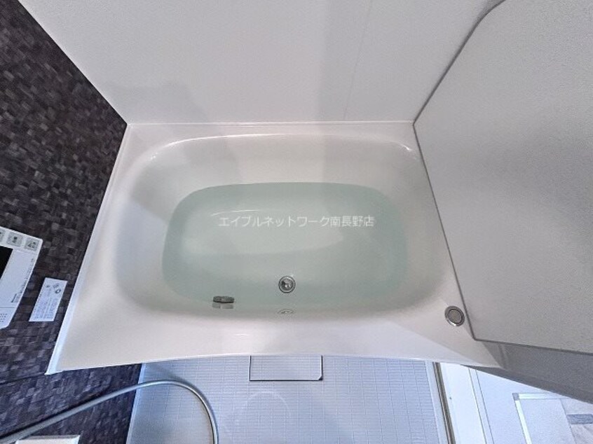  Mｅｌａ ｒｏｓｓａ