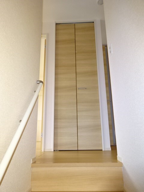 写真は203号室です（参考） パーシモン三本柳