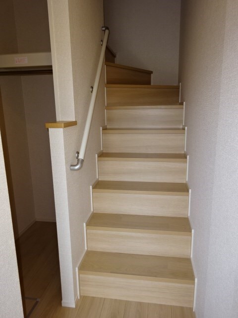 写真は203号室です（参考） パーシモン三本柳