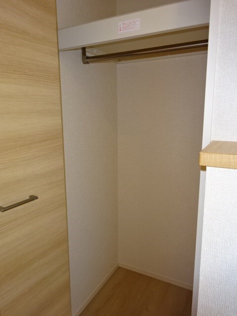 写真は203号室です（参考） パーシモン三本柳