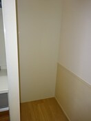 写真は203号室です（参考） パーシモン三本柳