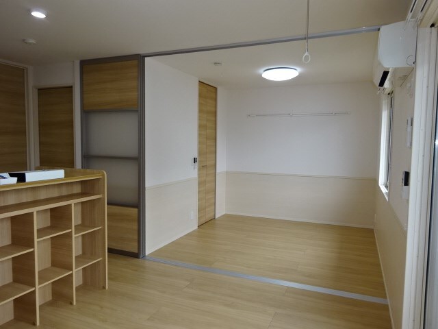 写真は203号室です（参考） パーシモン三本柳