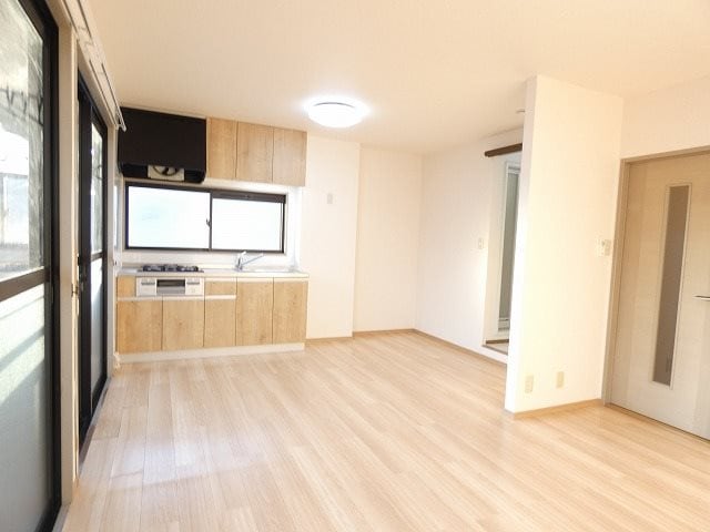 写真は202号室です（参考） Ｅl　ｄｕｏ・Ａｐiｓ　Ｂ