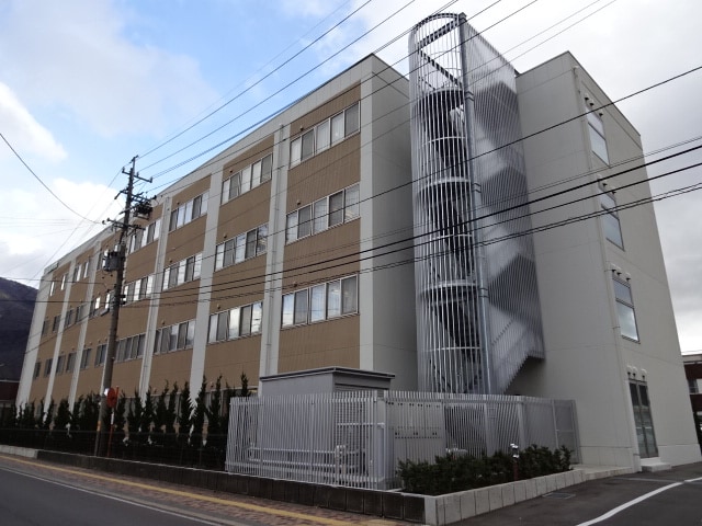 上山田病院(病院)まで2462m プランドールI