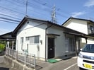 新井貸家の外観