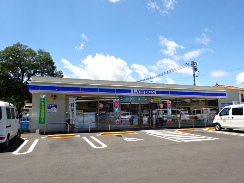 ﾛｰｿﾝ 千曲戸倉駅前店(コンビニ)まで383m ダイヤモンド　MOONIII