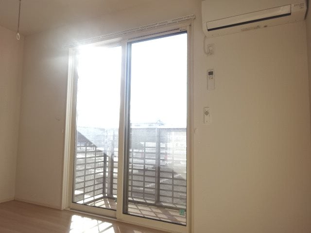 写真は103号室です（参考） Burg