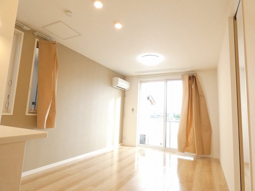  シャーメゾンカラマ