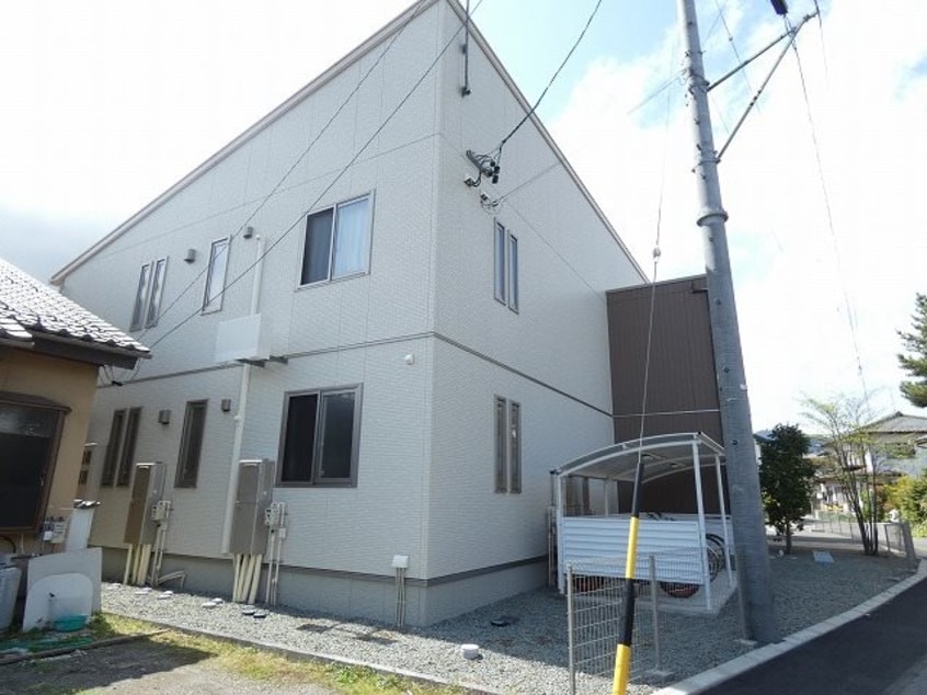  シャーメゾンカラマ