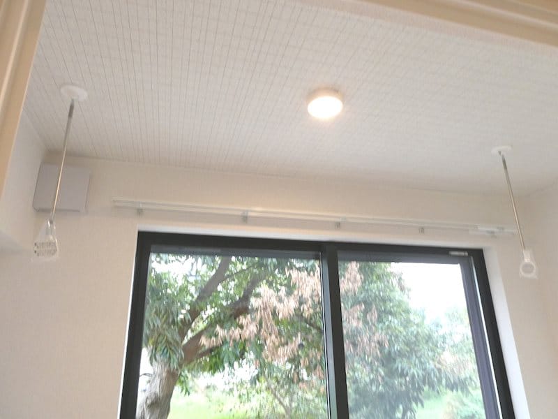 写真は102号室です。（参考） ラ・オハナ・エコル