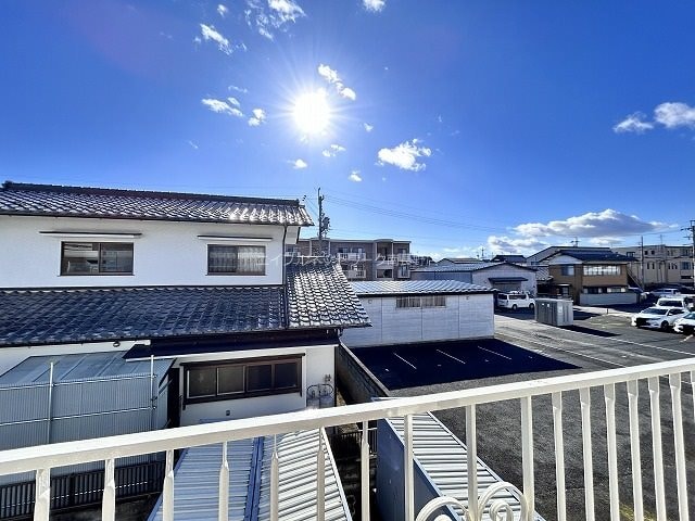  メゾン青木島　西館