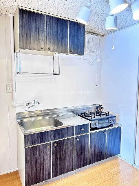  メゾン青木島　西館