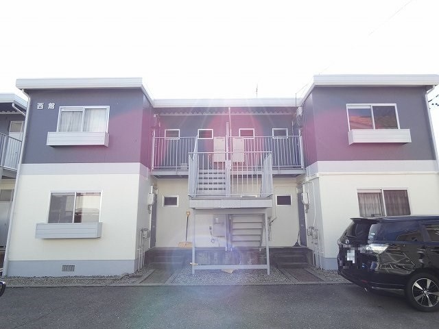  メゾン青木島　西館