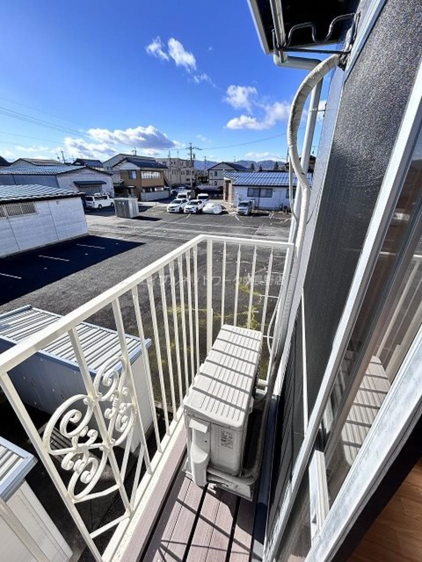  メゾン青木島　西館