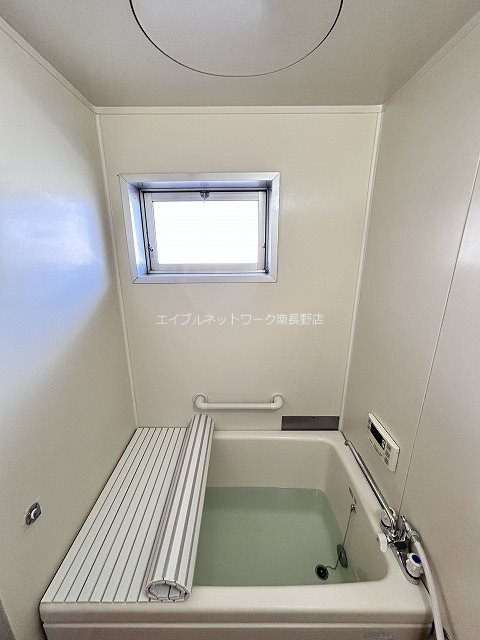  メゾン青木島　西館