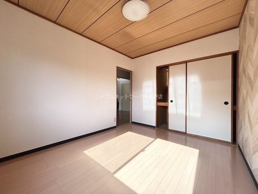  メゾン青木島　西館