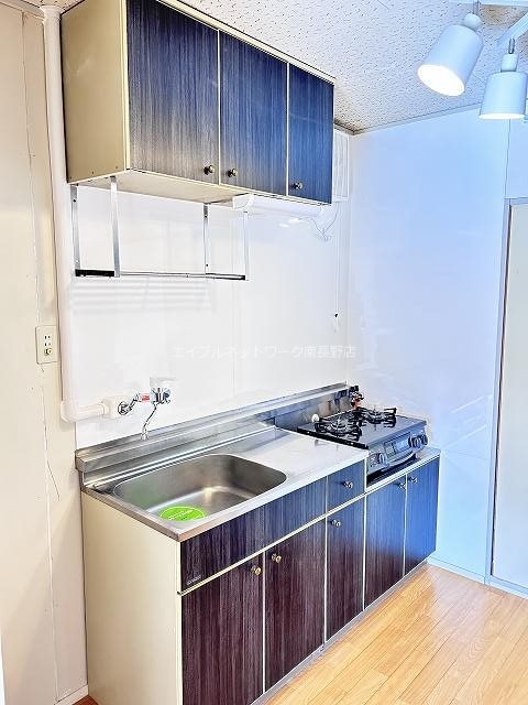  メゾン青木島　西館