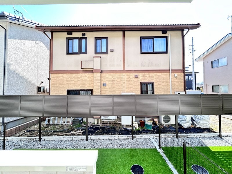 参考：103号室 AvanzarII