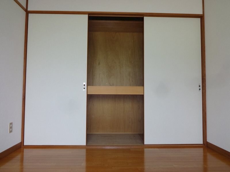  ホワイトパレス