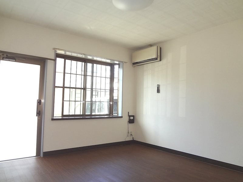  シャトレーヒグチ