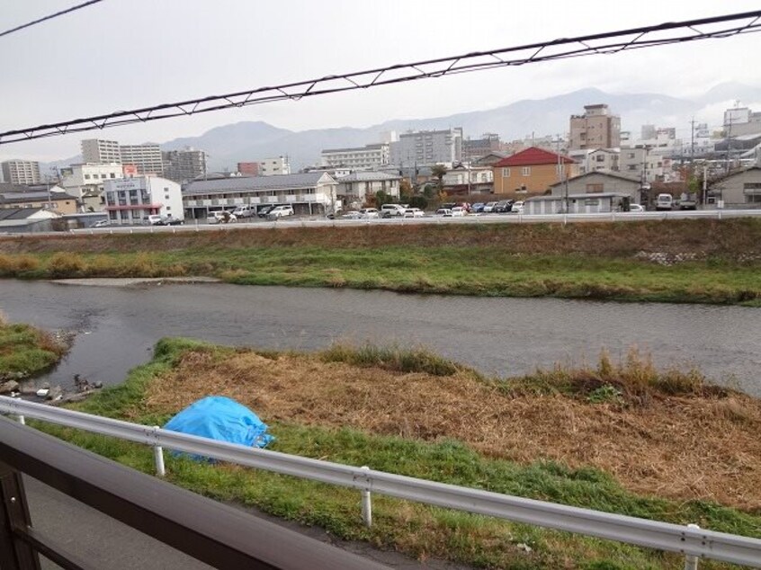  篠ノ井線/松本駅 徒歩5分 4階 築27年