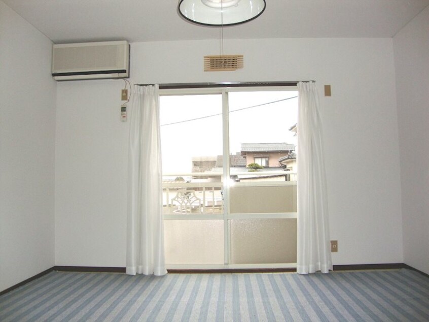  篠ノ井線/松本駅 バス20分三才山線　中原町下車:停歩4分 2階 築34年