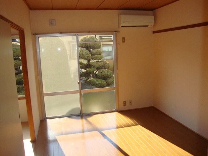  パナハイツ井川城