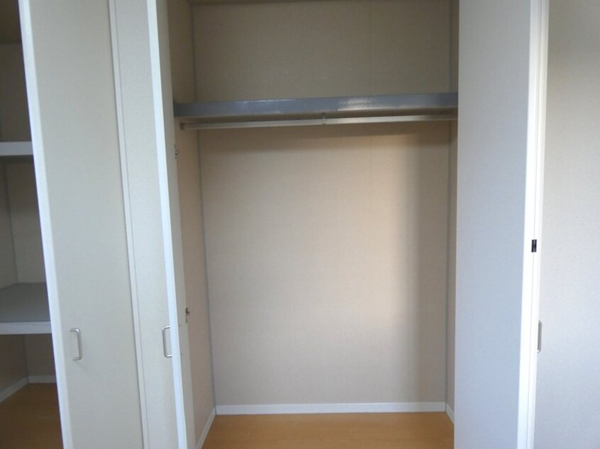  クロワール見附久保D