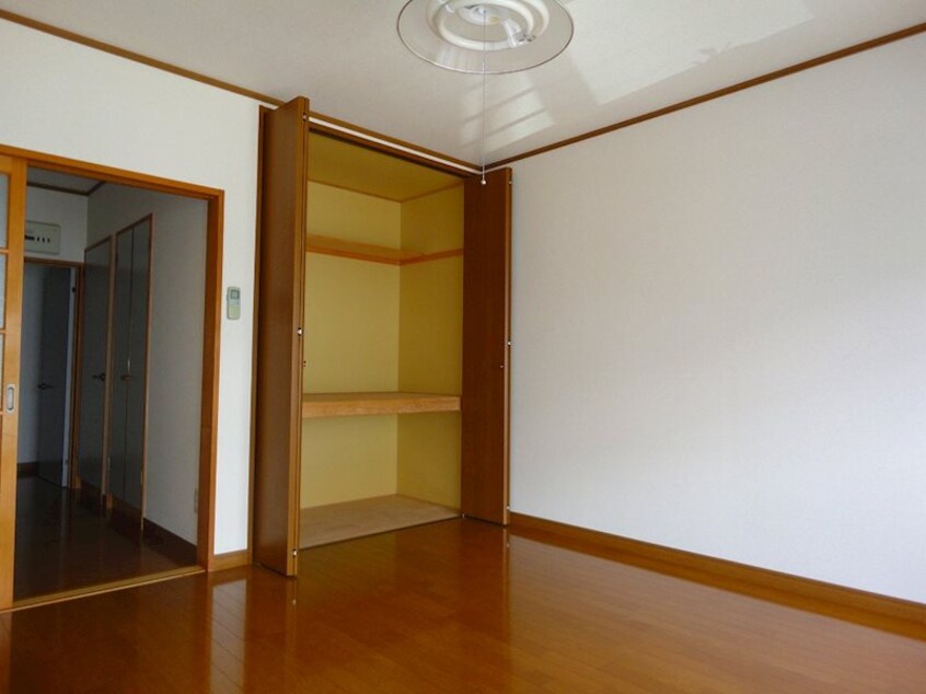  レジデンスYAMASHICHI D